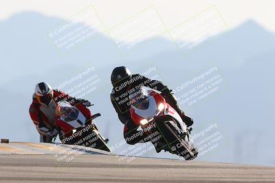 media/Jan-14-2024-SoCal Trackdays (Sun) [[2e55ec21a6]]/Turn 9 (210pm)/